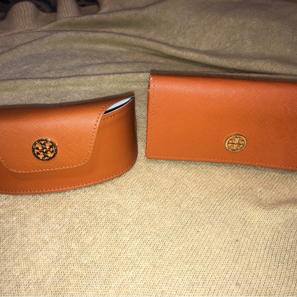 Tory Burch Orange Sunglasses Case Set